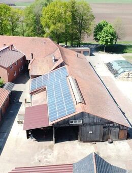Ländliches Idyll mit Perspektive: Modernisiertes Wohnhaus mit vielseitigen Wirtschaftsgebäuden und Solaranlage - Wagenfeld