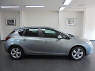 Opel Astra 1.4 Turbo 150 Jahre Automatik TÜV 09/2026 - Asperg