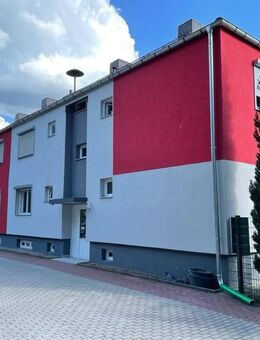 TOP 2 ZKB ETW in Zeppelinheim, mit Balkon und Gartenanteil - Neu Isenburg