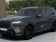 BMW X7, xDrive40d M Sport Pro SkyLounge Massage Sitzbelüftung Carbon, Jahr 2022 - Deuerling