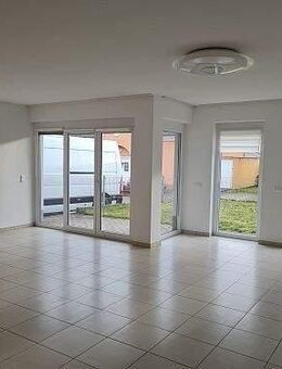 Wunderschöne DHH mit Garage in 67686 Mackenbach , sofort frei, Kinder willkommen - Mackenbach