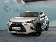 Lexus NX 300, h Luxury Line E-Four Vollausstattung, Jahr 2018 - München