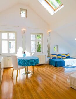 Wohnen & Arbeiten vereint - unter einem Dach mit Charakter - Berlin