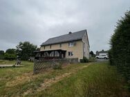 Einfamilienhaus auf ca. 1.200m² großen Grundstück in Bad Steben! - Bad Steben