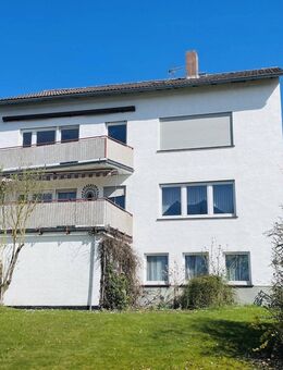 Großzügiges 2-3 Familienhaus mit tollem Platzangebot Hofgeismar-Schöneberg - Hofgeismar