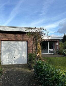 Gepflegter Bungalow mit großem Gartengrundstück im Zentrum von Hemmoor - Hemmoor