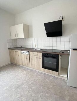Großzügige 2-Raum-Wohnung mit Einbauküche in ruhiger Lage! - Aue