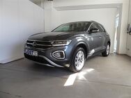 VW T-Roc, 1.5 TSI Style Plus, Jahr 2023 - Arnsberg