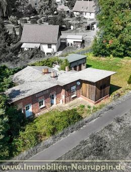 Ehemaliger Bahnhof Lobeofsund - Wohnen, Ferien oder Gewerbe am Radweg Stille Pauline - Fehrbellin