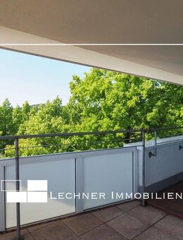 Zentrales, lichterfülltes Penthouse mit Dachterrasse - Kornwestheim