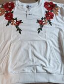 Damen Langarmshirt, Gr. M 40/42, weiß mit Blumenmotiv und Bauch-/Beuteltasche, ungetragen, neu in 45701