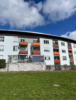 Lebensräume für Jung und Alt - 2,5-Zimmer-ETW im Ortskern von Vogt - Vogt