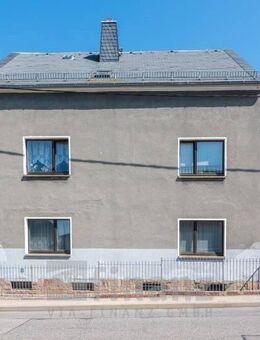 Zweifamilienhaus in Hartmannsdorf - Hartmannsdorf (Sachsen)