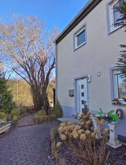 Idyllisches Reihenendhaus in ruhiger Waldrandlage - Herforst
