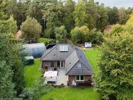 Modernes Wohnen im Grünen - Bungalow auf ca. 3.338 m² Grundstück in Buchholz Suerhop - Buchholz (Nordheide)