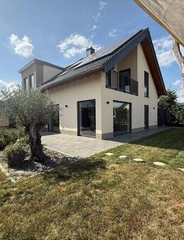 Exklusiv & energieeffizient: Modernes EFH (BJ 2019) mit PV, Klima & Smarthome - Remagen