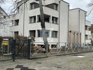 Apartmenthaus für Altersgerechtes Wohnen Berlin - Lichtenfeld aus InsO gegen Höchstgebot - Berlin