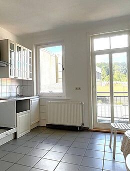 helle 4-Zimmer-Wohnung im 2. OG mit Einbauküche - Osterode (Harz)
