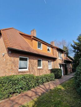 Kapitalanleger aufgepasst!!! Vier-Parteienhaus mit Ausbaureserven und viel Potential - Wiesmoor
