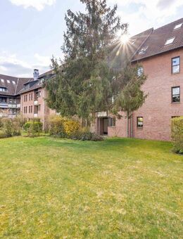 Idyllisch und zentral: schöne 3-Zimmer-Erdgeschosswohnung mit zwei Terrassen in Langenhagen Mitte - Langenhagen