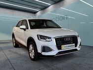 Audi Q2, 35 TDI advanced, Jahr 2023 - München