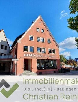 *** Mehrfamilienhaus in zentraler Lage von Feucht *** - Feucht