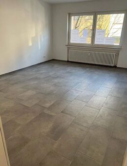 TOPLAGE Zentrum Odenkirchen, Neubezug, 2-Zimmer, Kochnische DB, Balkon - Mönchengladbach