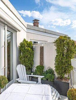Frisch renoviert mit Dachterrasse, Kamin und Aufzug - Hamburg