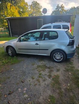 VW Golf 5 TÜV neu super gepflegter Zustand - Rüdersdorf (Berlin)