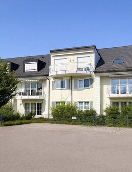 WINDISCH IMMOBILIEN - Hell und zentral gelegen - Dreizimmerwohnung mit gehobener Ausstattung - Gröbenzell