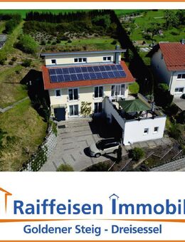 Ein Juwel für gehobene Ansprüche! Exklusives Traumhaus in herrlicher Aussichtslage - Markt Röhrnbach - Röhrnbach