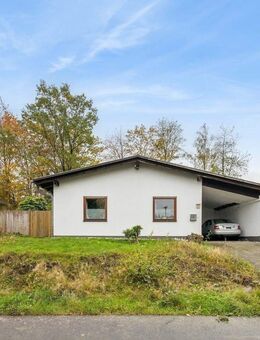 Charmantes Einfamilienhaus am Windhainer Teich! - Mücke