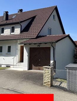 Zweifamilienhaus in sonniger Ortsrandlage in Wurmlingen - Wurmlingen