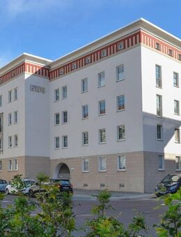 2 Raum Wohnung mit großem Wohnzimmer - Halle (Saale)