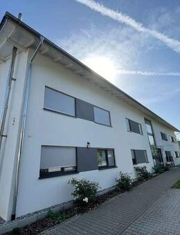 Schöne 4-Zimmer Wohnung Bj.2020 inkl. Tiefgaragenstellplatz - Wehr (Baden-Württemberg)