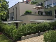 Tolle Terrassenwohnung direkt an den Pegnitzwiesen - 3 Zimmer - 2 Bäder -KfZ-Stellplatz - Fürth