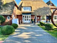 - Toplage im Herzen von Kampen - Hausteil mit Gewerbe und Wohnung - Kampen (Sylt)