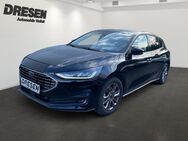 Ford Focus, 1.0 EU6d EcoBoost Titanium 5Tg Vo & Hi, Jahr 2023 - Neuss