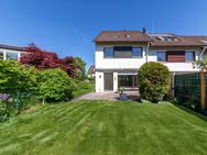 HOME IN THE GREEN! Ideal for international families with pets - Taunusstein