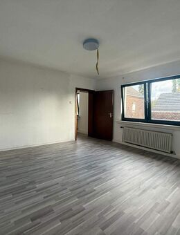 Praktisch geschnittene 2-Zimmer-Wohnung in gut angebundener Lage von Moers-Schwafheim zu vermieten - Moers