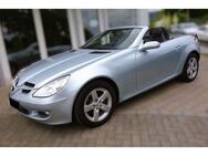 Mercedes-Benz SLK 200 Roadster 200 Kompressor 1Hd.Scheckheft - Herborn (Hessen)