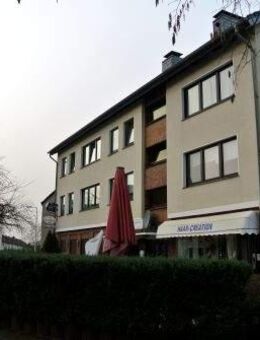 Ortsteil Broich Appartement im renovierten Zustand und Großräumig mit separater Küche - Mülheim (Ruhr)