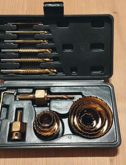 Lochsägen- / Fräsbohrer-Set 17-teilig, neu und unbenutzt - Schwabach