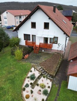 Platz für die ganze Familie - großzügiges Einfamilienhaus mit ELW und großem Grundstück - Hafenlohr