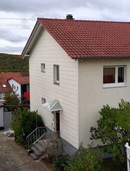 Freistehendes Zweifamilienhaus in einer Anspruchsvollen Lage von Bexbach/Frankenholz - Bexbach