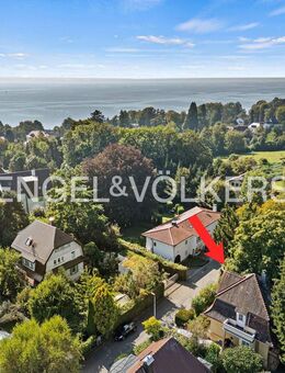 *RESERVIERT* Idyllisches Stadthaus mit großem Garten und Ausbaupotential - Friedrichshafen