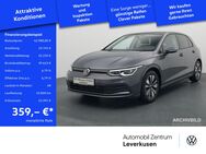 VW Golf, 2.0 TDI VIII Move, Jahr 2022 - Leverkusen