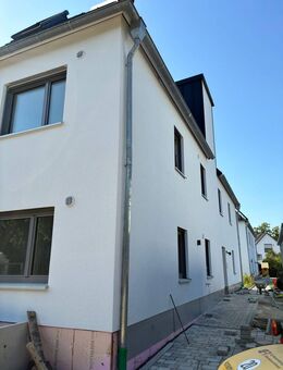 Helle 3 Zi Wohnung mit Balkon - Neubau - Barrierefrei - Landshut