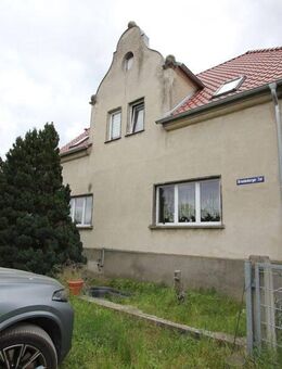 Sanierungsbedürftiges Mehrfamilienhaus in Ziesar - ca. 290?m² Wfl. auf 1.345?m² Grundstück - Ziesar