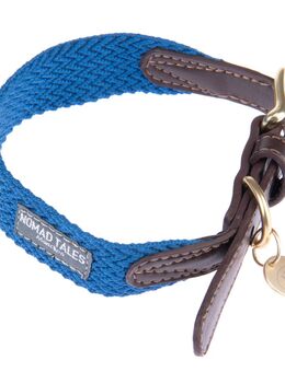 Nomad Tales Bloom Halsband, sapphire - Größe XL: ca. 52 - 58 cm Halsumfang, 38 mm breit